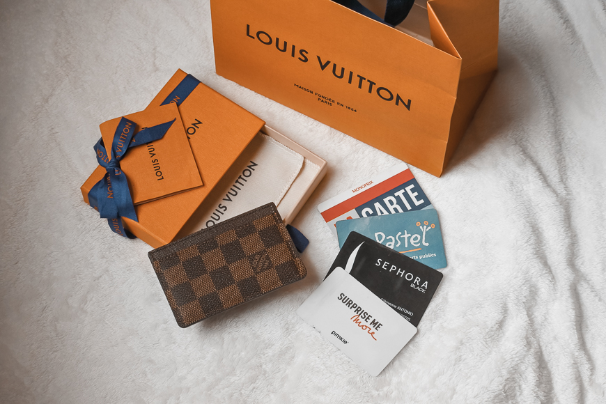 porte-cartes de Louis Vuitton