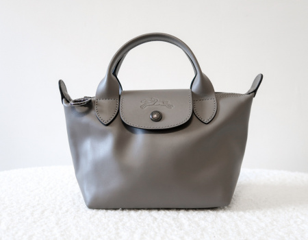 Zoom sur le sac Pliage Xtra XS Longchamp