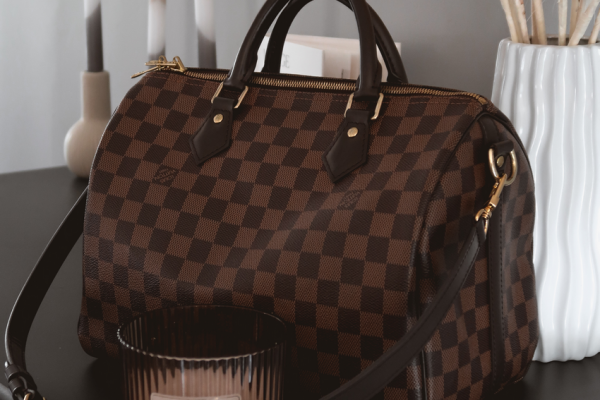 Qu’est-ce qu’un sac iconique ? Définition claire et critères observables