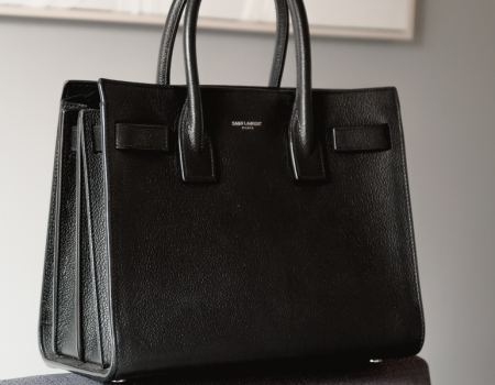 Ce que je regarde toujours avant d’acheter un sac : une grille de lecture concrète